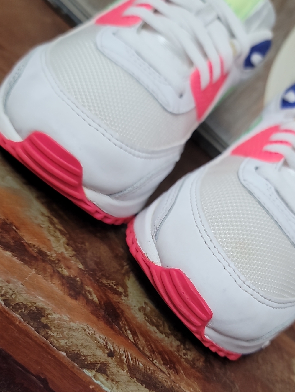 🔥 Air Max 90 "White Indigo Burst Volt" Wmns 6.5 Good Condition. Fast Shipping - Picture 15 of 16